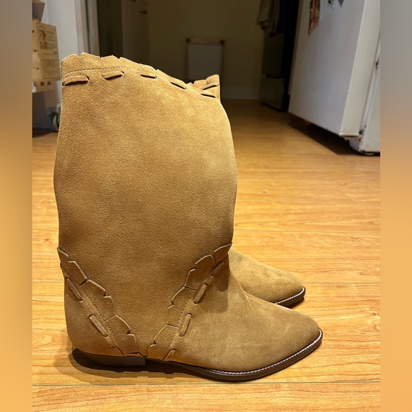 Isabel Marant suede boots - Picture 2 of 4